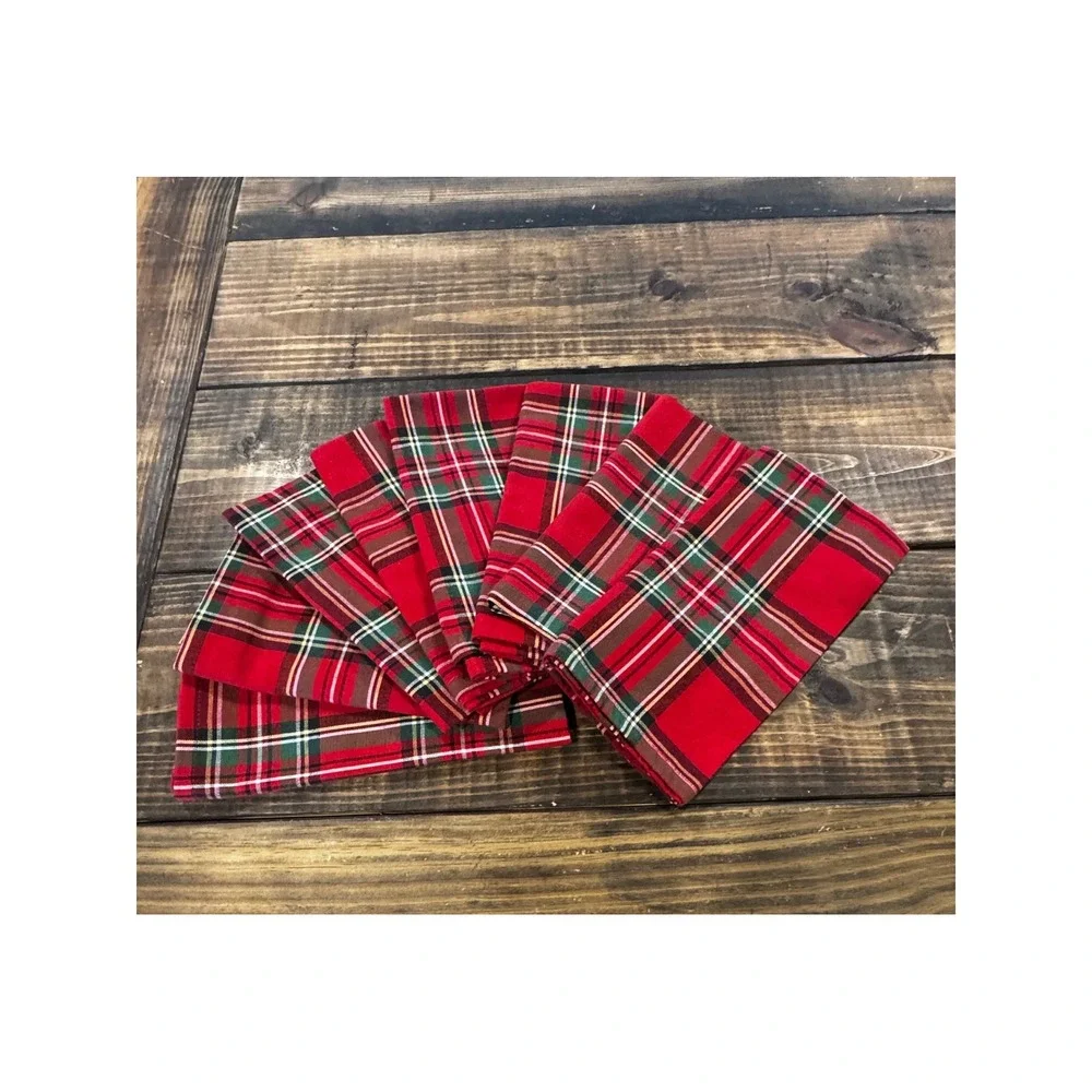 Unbranded classic holiday